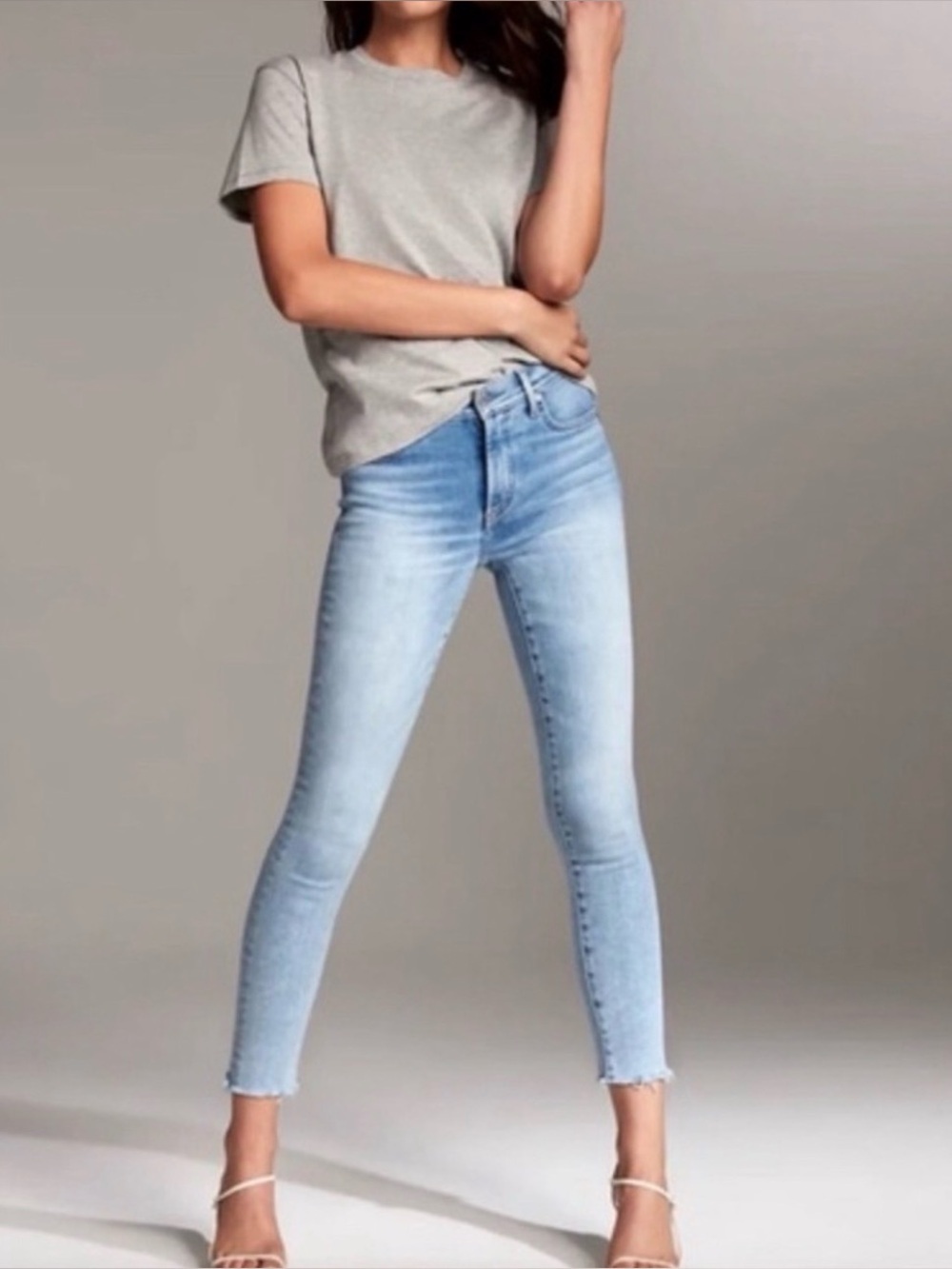 Denim Forum ARITZIA Nico mid rise skinny crop raw hem 30